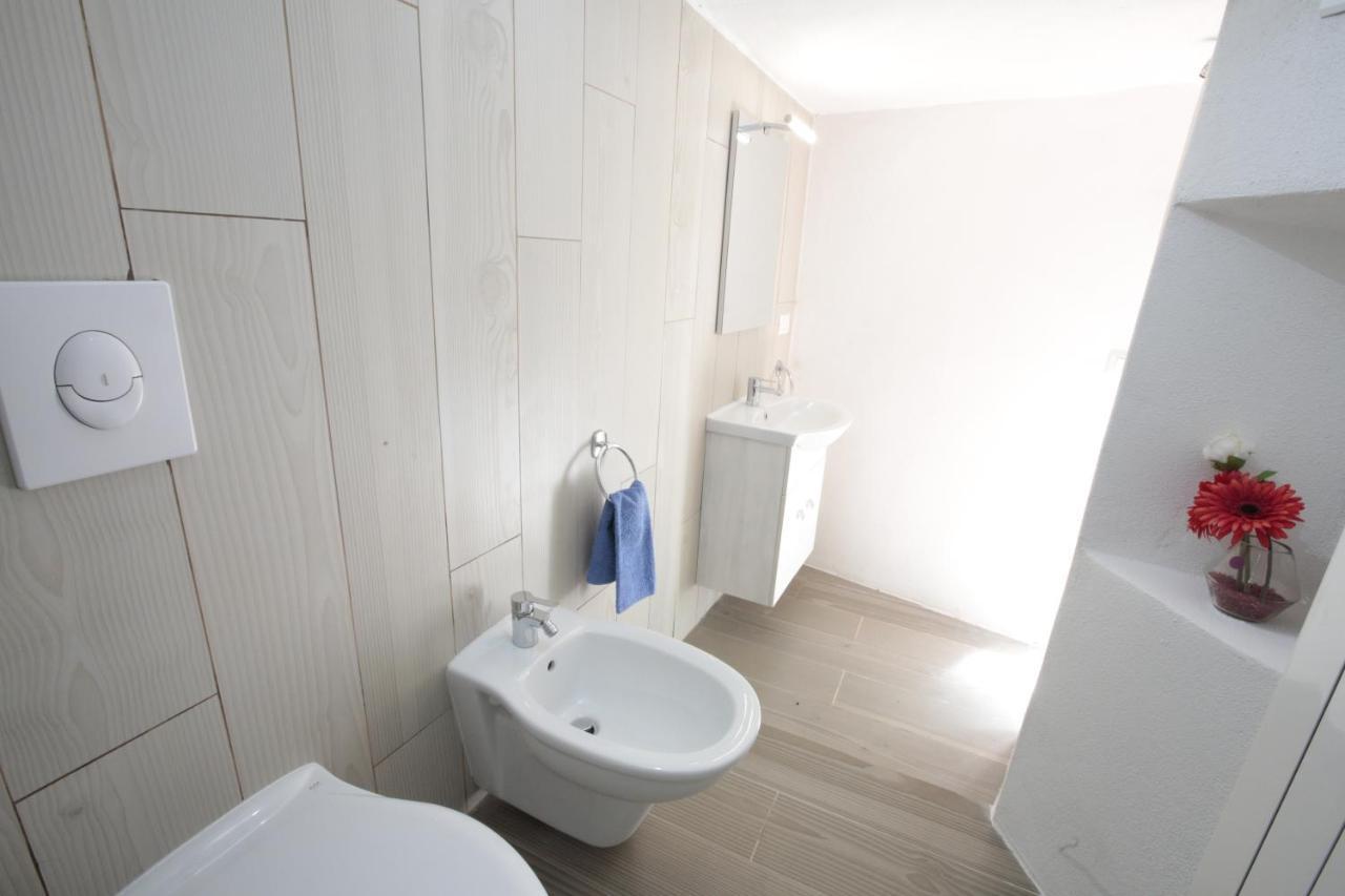 Quater Apartments - Tremezzina Mezzegra Eksteriør billede